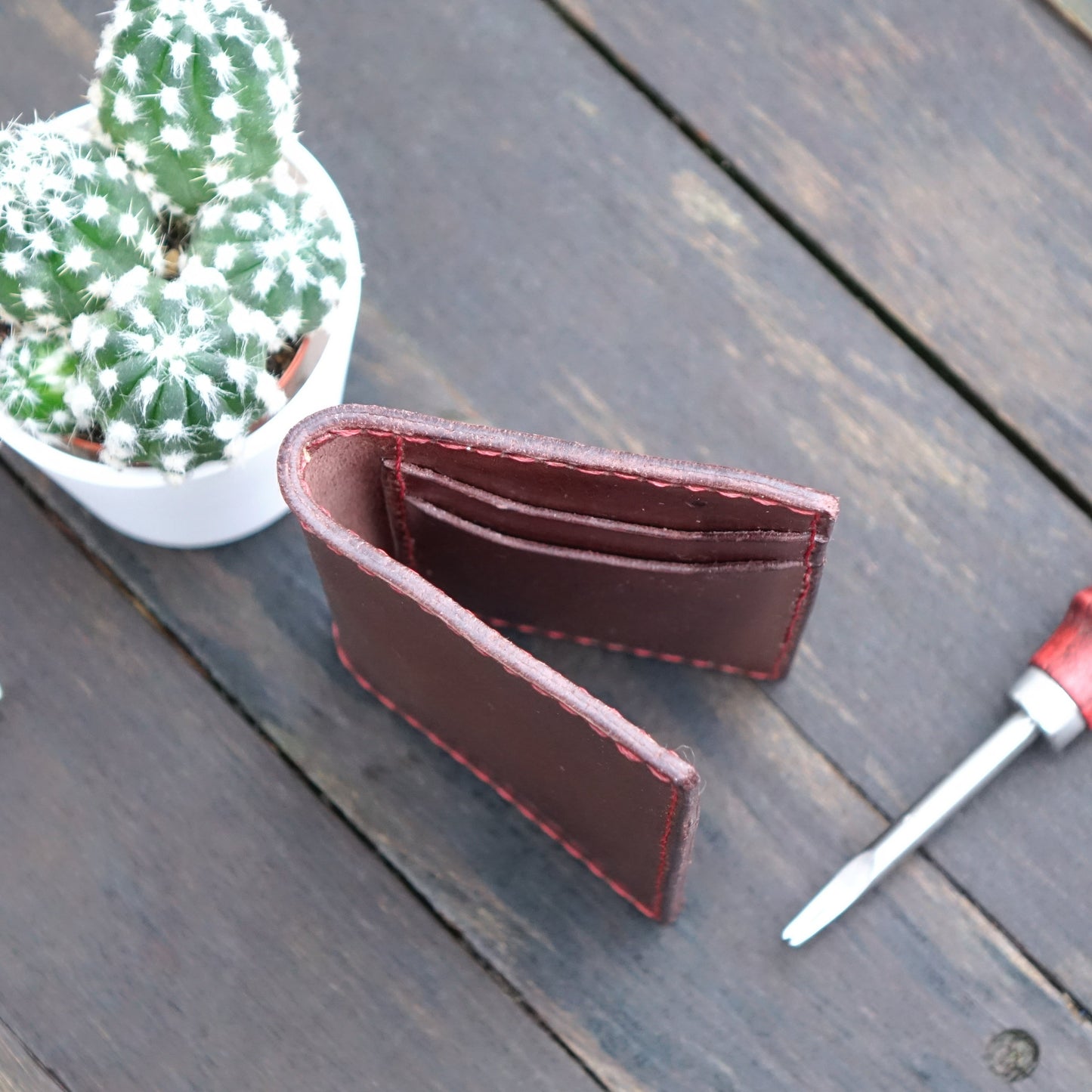 Handmade Minimalist Slim Leather Bifold Card Wallet 1