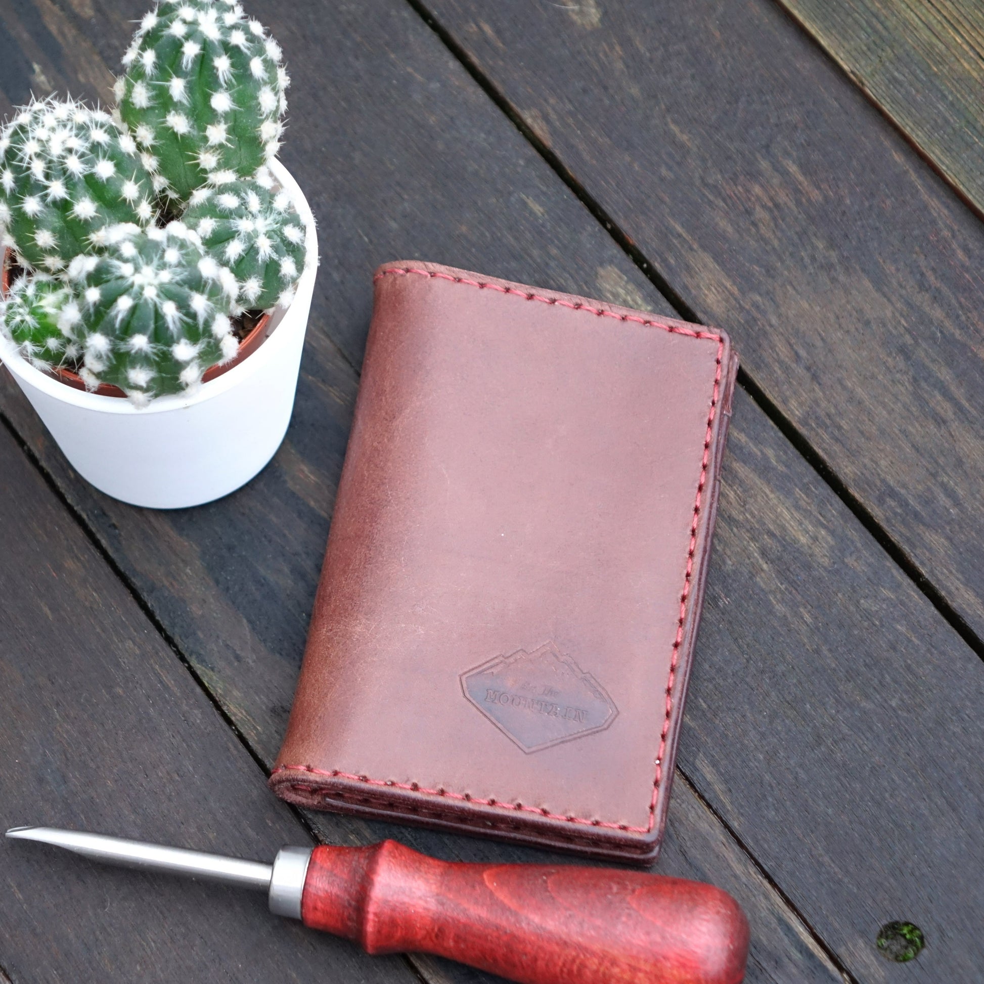Handmade Minimalist Slim Leather Bifold Card Wallet 4