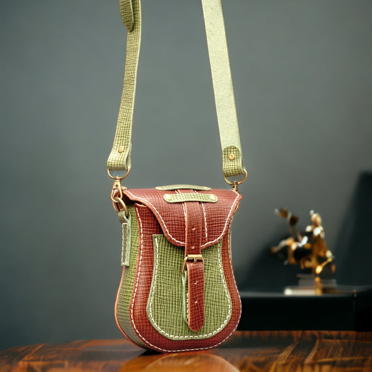 rgc handmade petit leather crossbody bag 