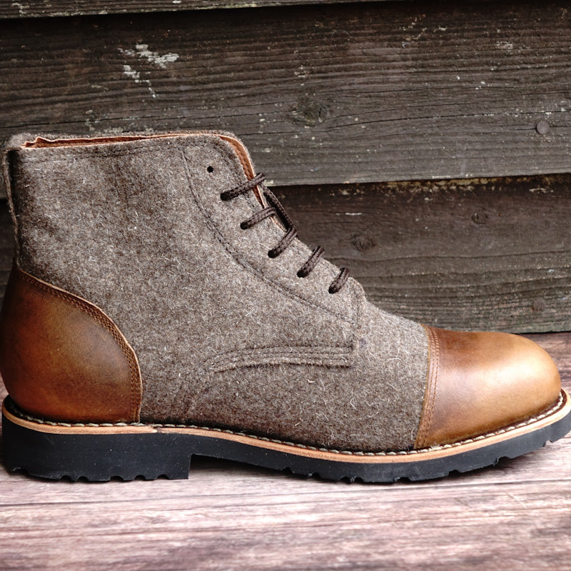Cho Oyu Burel & Leather Lace-up Boots By The Mountain